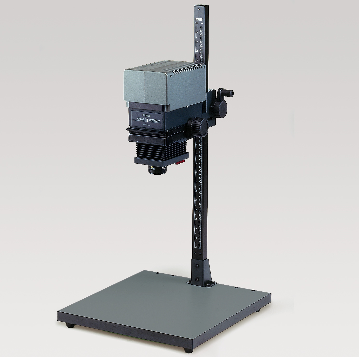 KAISER B&W VP350 DARKROOM ENLARGER