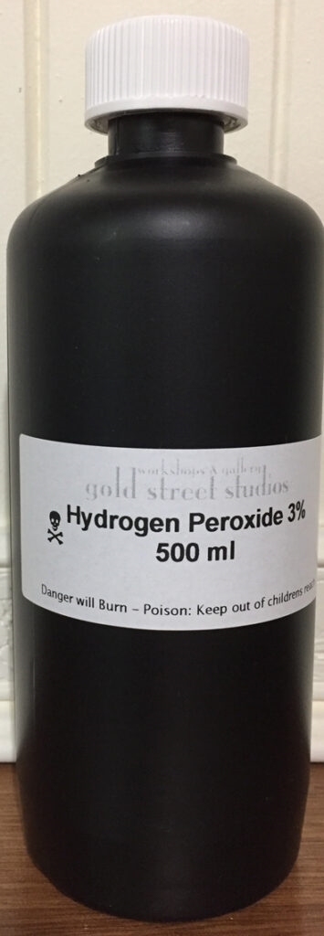 HYDROGEN PEROXIDE 6% 200ML