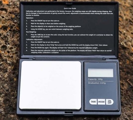 POCKET DIGITAL SCALES 200G X 0.01